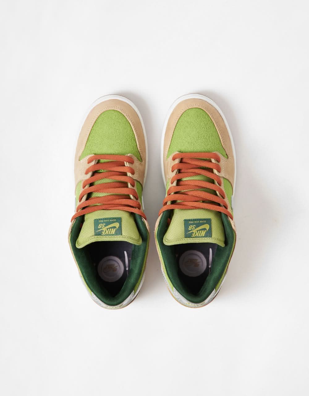 Nike SB 'Escargot' Dunk Low Pro WC Skate Shoes - Sesame/Metallic Silver-Pear-Fir - Image 6