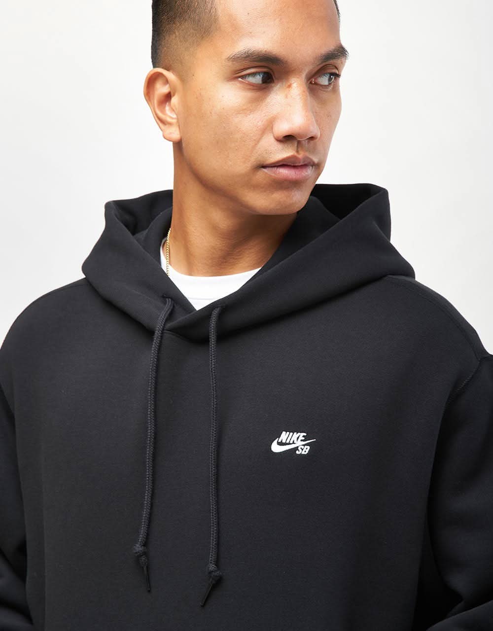 Nike SB Essential Logo Pullover Hoodie - Black/White - Image 3