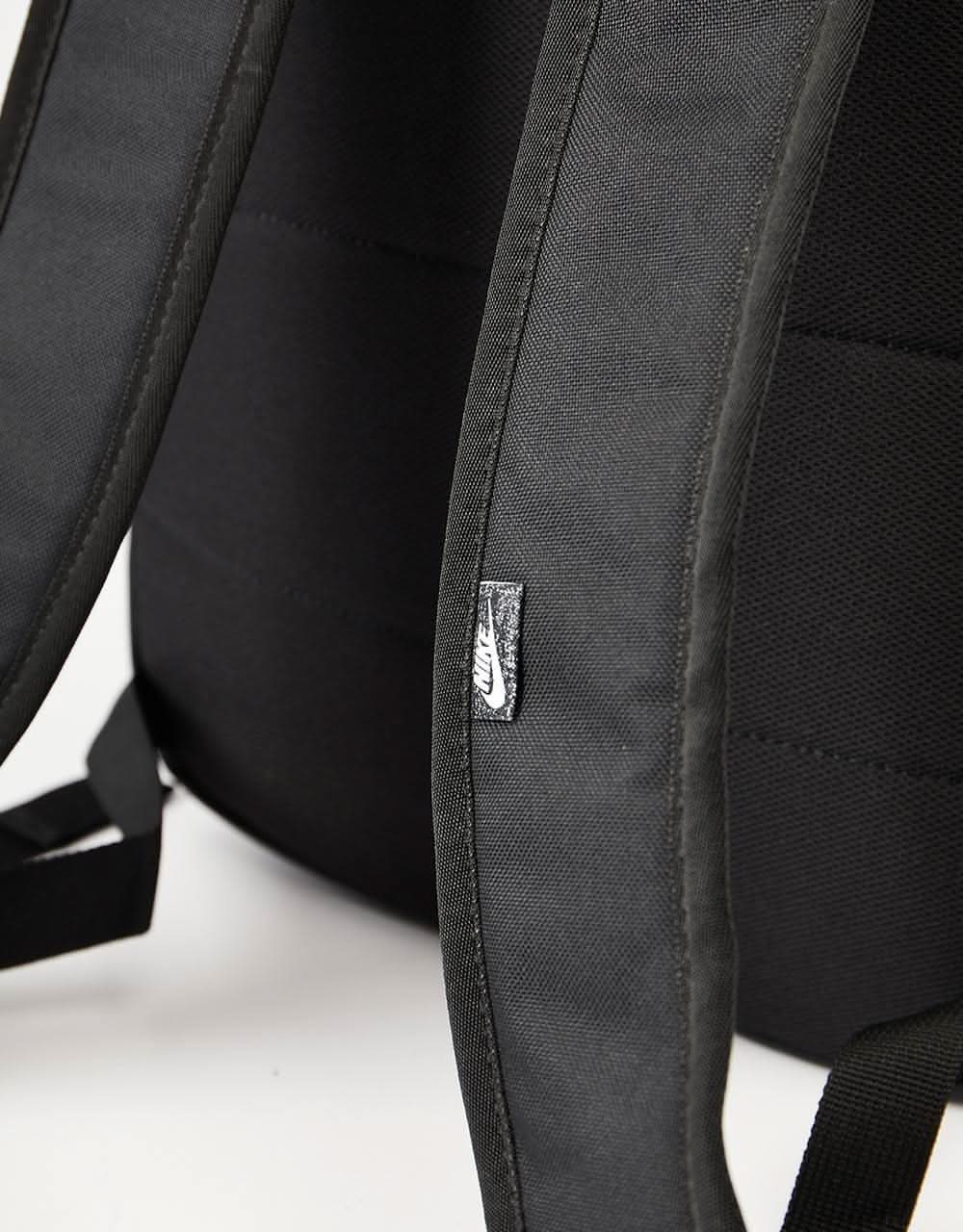 Nike Heritage Backpack - Black/Black/White - Image 4