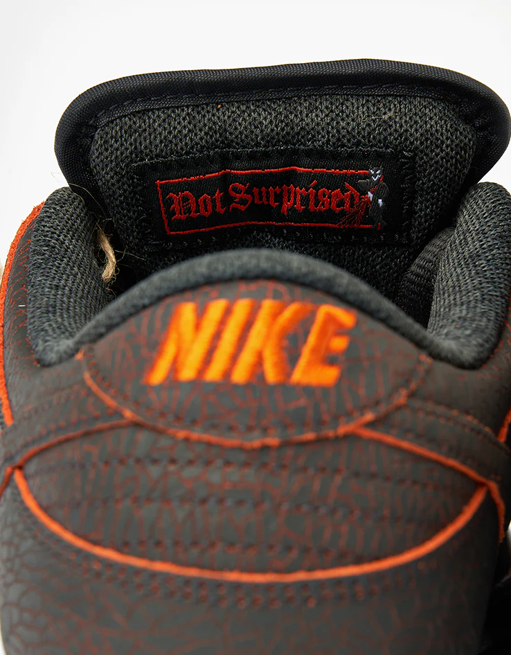 Nike SB 'Krampus' Dunk Low Pro Premium Skate Shoes - Dk Smoke Grey/Campfire Orange-Black - Image 7