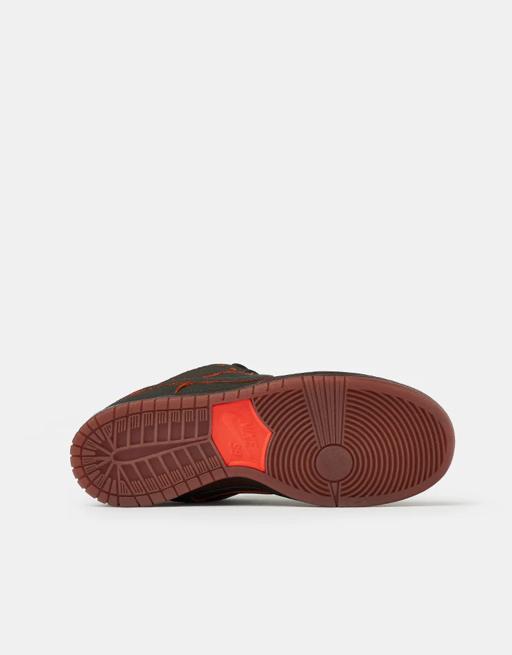Nike SB 'Krampus' Dunk Low Pro Premium Skate Shoes - Dk Smoke Grey/Campfire Orange-Black - Image 8