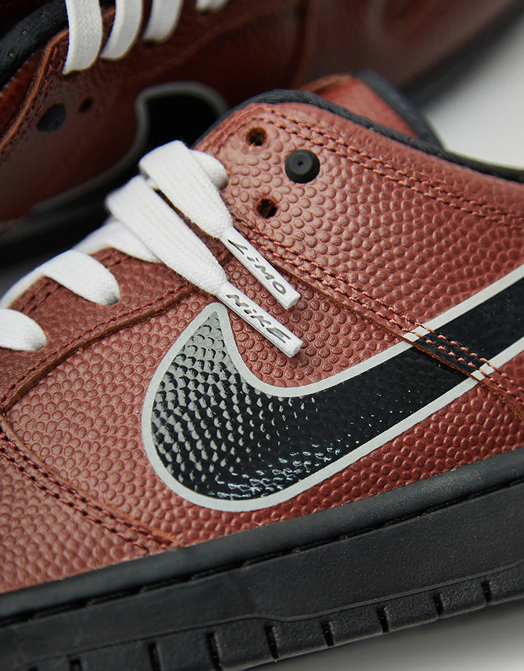 Nike SB 'Limosine' Dunk Low Pro QS Skate Shoes - Dark Pony/Black-Silver-White - Image 10