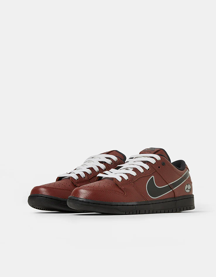 Nike SB 'Limosine' Dunk Low Pro QS Skate Shoes - Dark Pony/Black-Silver-White - Image 3