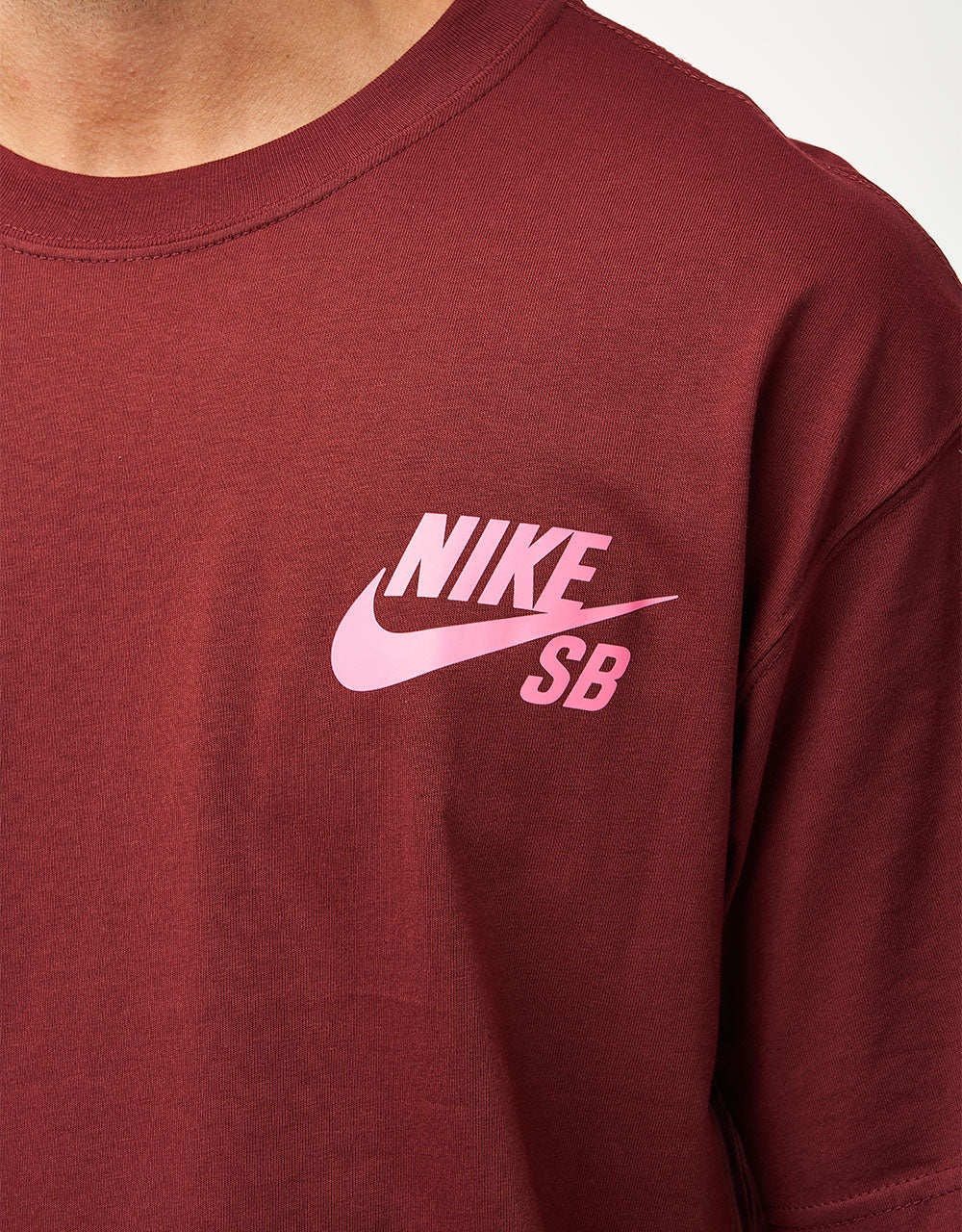Nike SB Logo T-Shirt - Dark Team Red - Image 3