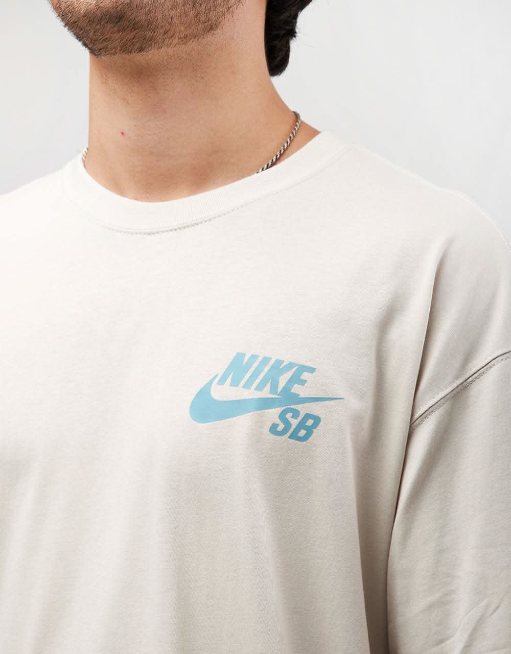Nike SB Logo T-Shirt - Light Orewood Brown/White - Image 3