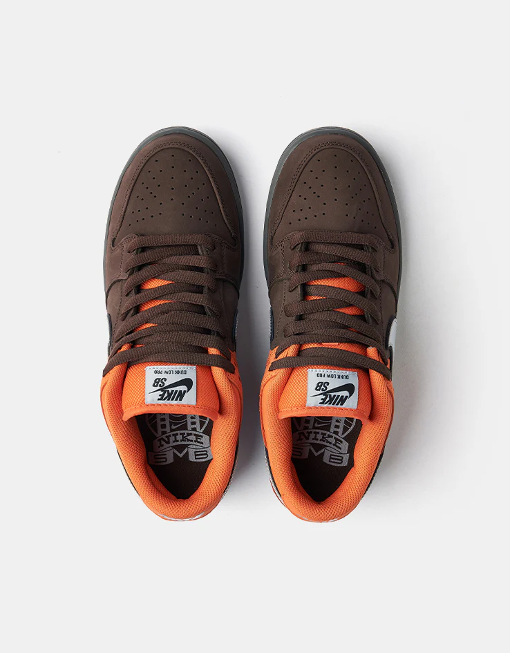 Nike SB 'Muni Pass' Dunk Low Pro Skate Shoes - Safety Orange/Wolf Grey-Baroque Brown - Image 2