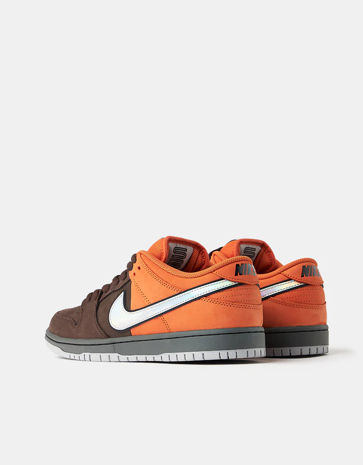 Nike SB 'Muni Pass' Dunk Low Pro Skate Shoes - Safety Orange/Wolf Grey-Baroque Brown - Image 4