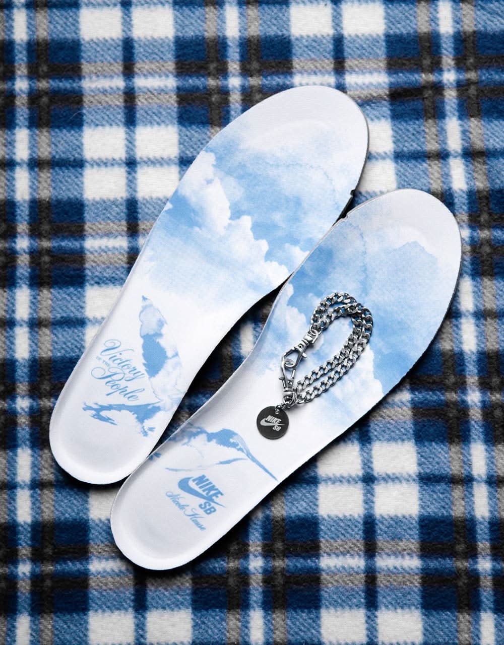 Nike SB 'Nicole Hause' Dunk Low Pro QS Skate Shoes - White/University Blue-White - Image 11