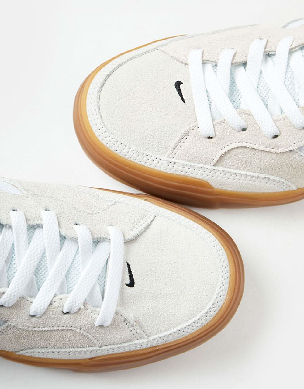 Nike SB Pogo Skate Shoes - White/Black-White-Gum Light Brown - Image 7