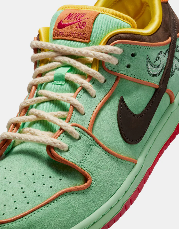 Nike SB 'Rodeo' Dunk Low Pro QS Skate Shoes - Tourmaline/Baroque Brown-Monarch - Image 7