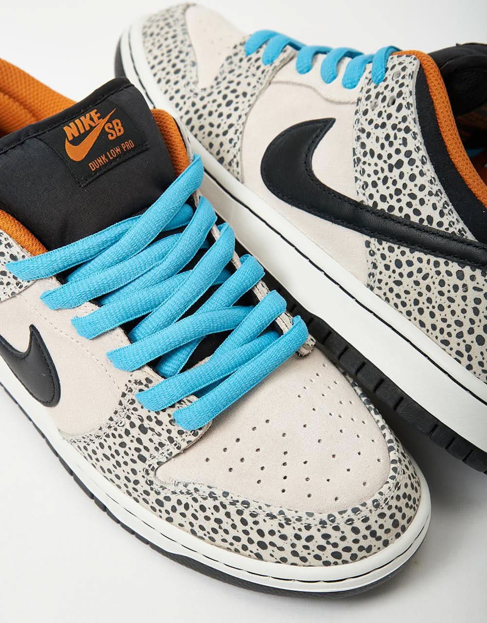 Nike SB 'Safari Electric Pack' Dunk Low Pro QS Skate Shoes - Phantom/Black-Black-Monarch - Image 4