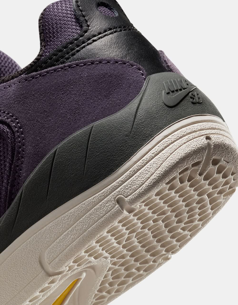 Nike SB Vertebrae Skate Shoes - Dk Raisin/Univ Gold-Black-Concord-Phantom-Off Noir - Image 5