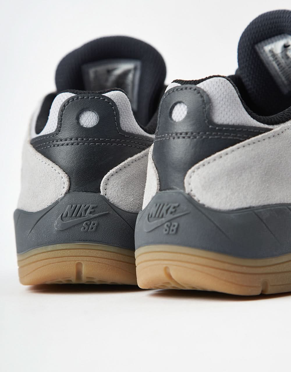 Nike SB Vertebrae Skate Shoes - Lt Smoke Grey/Dark Team Red - Image 8