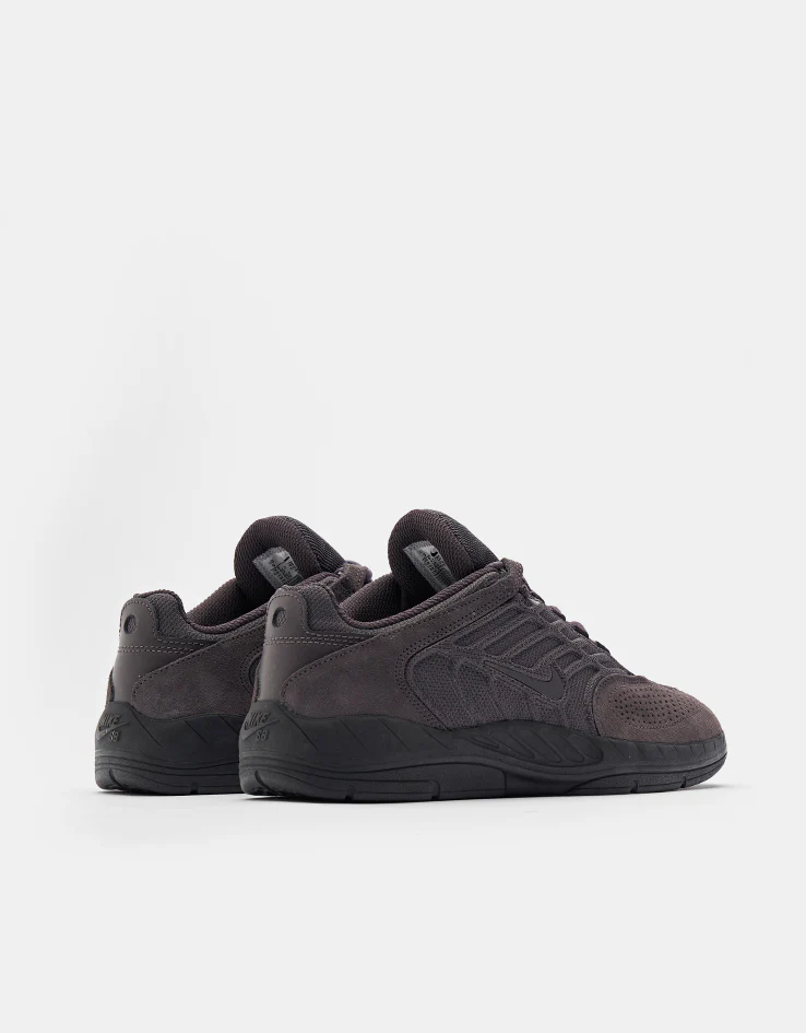 Nike SB Vertebrae Skate Shoes - Thunder Grey/Thunder Grey-Off Noir - Image 4