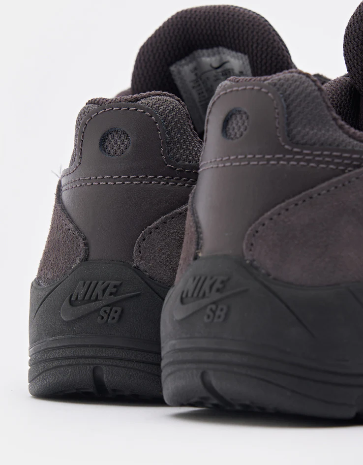 Nike SB Vertebrae Skate Shoes - Thunder Grey/Thunder Grey-Off Noir - Image 5