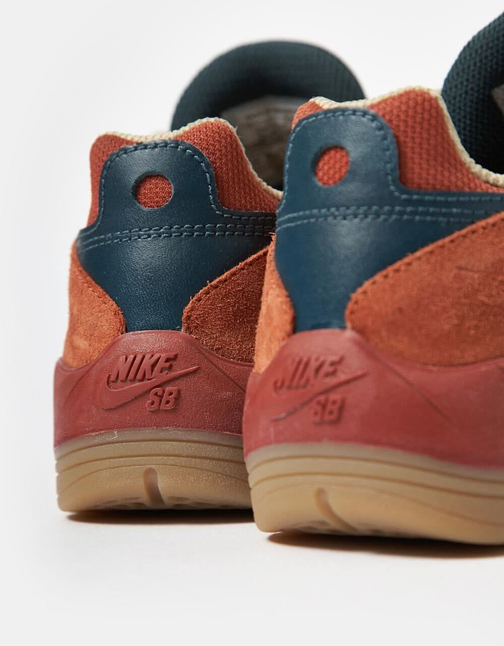 Nike SB Vertebrae TE Skate Shoes - Dark Russet/Pear-Desert Orange - Image 7