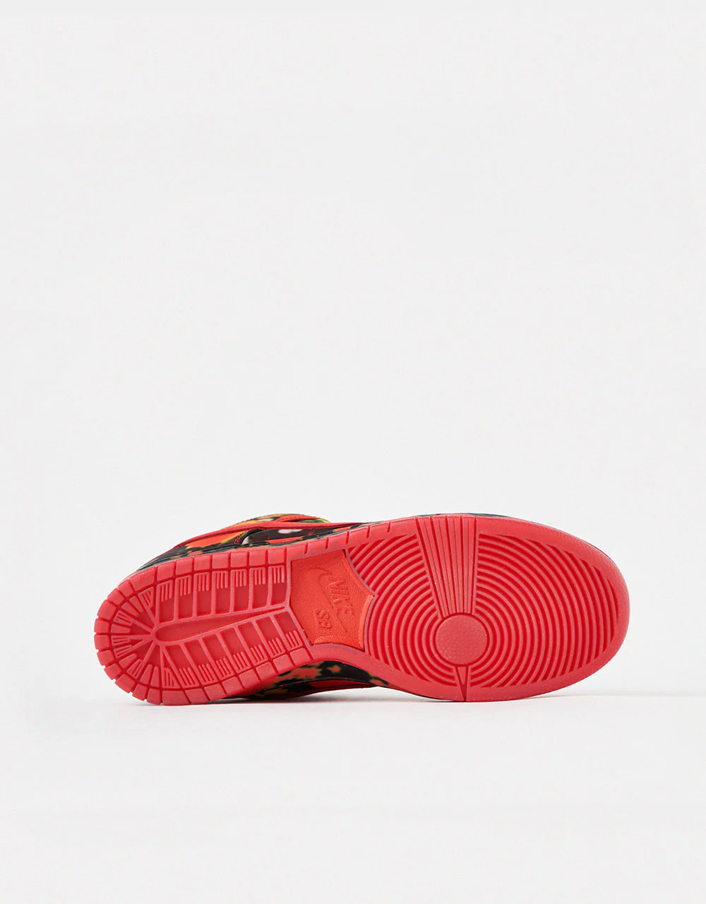Nike SB 'Wizard of Oz' Dunk Low Pro QS Skate Shoes - Gym Red/University Red-Multi-Color - Image 7