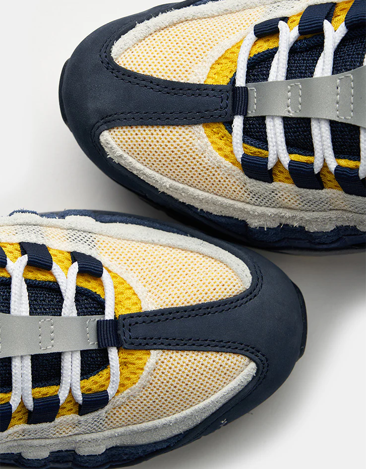 Nike SB x Eric Koston Air Max 95 Skate Shoes - Obsidian/Speed Yellow-Midnight Navy-Navy - Image 11