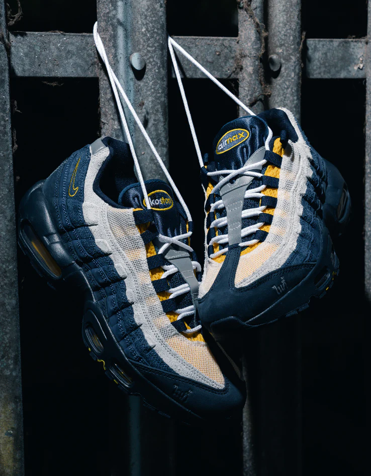 Nike SB x Eric Koston Air Max 95 Skate Shoes - Obsidian/Speed Yellow-Midnight Navy-Navy - Image 3