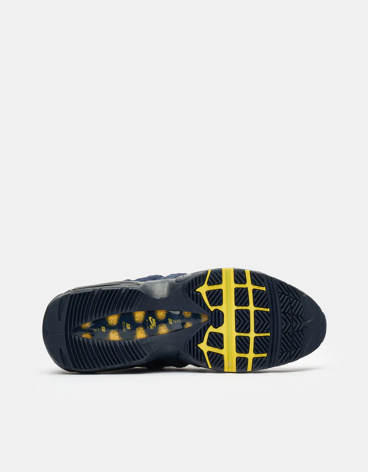 Nike SB x Eric Koston Air Max 95 Skate Shoes - Obsidian/Speed Yellow-Midnight Navy-Navy - Image 6