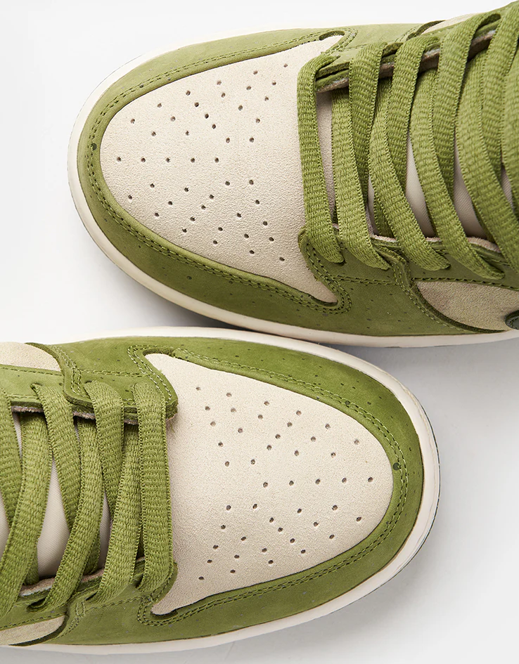 Nike SB 'Yuto' Dunk Low Pro QS Skate Shoes - Asparagus/Legion Green-Lt Khaki - Image 6