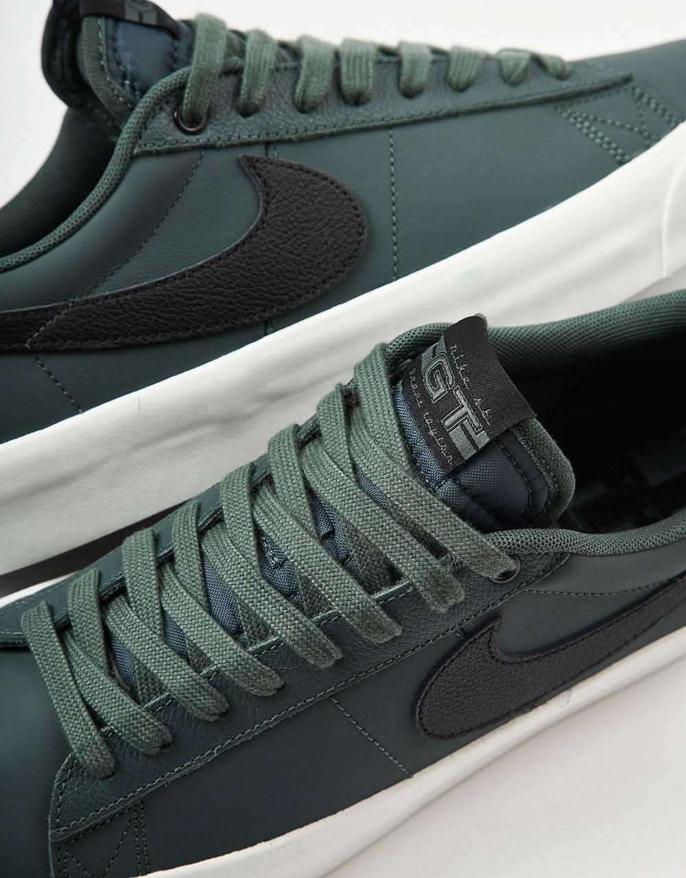 Nike SB Zoom Blazer Low Pro GT Skate Shoes - Vintage Green/Black-Vintage Green - Image 4