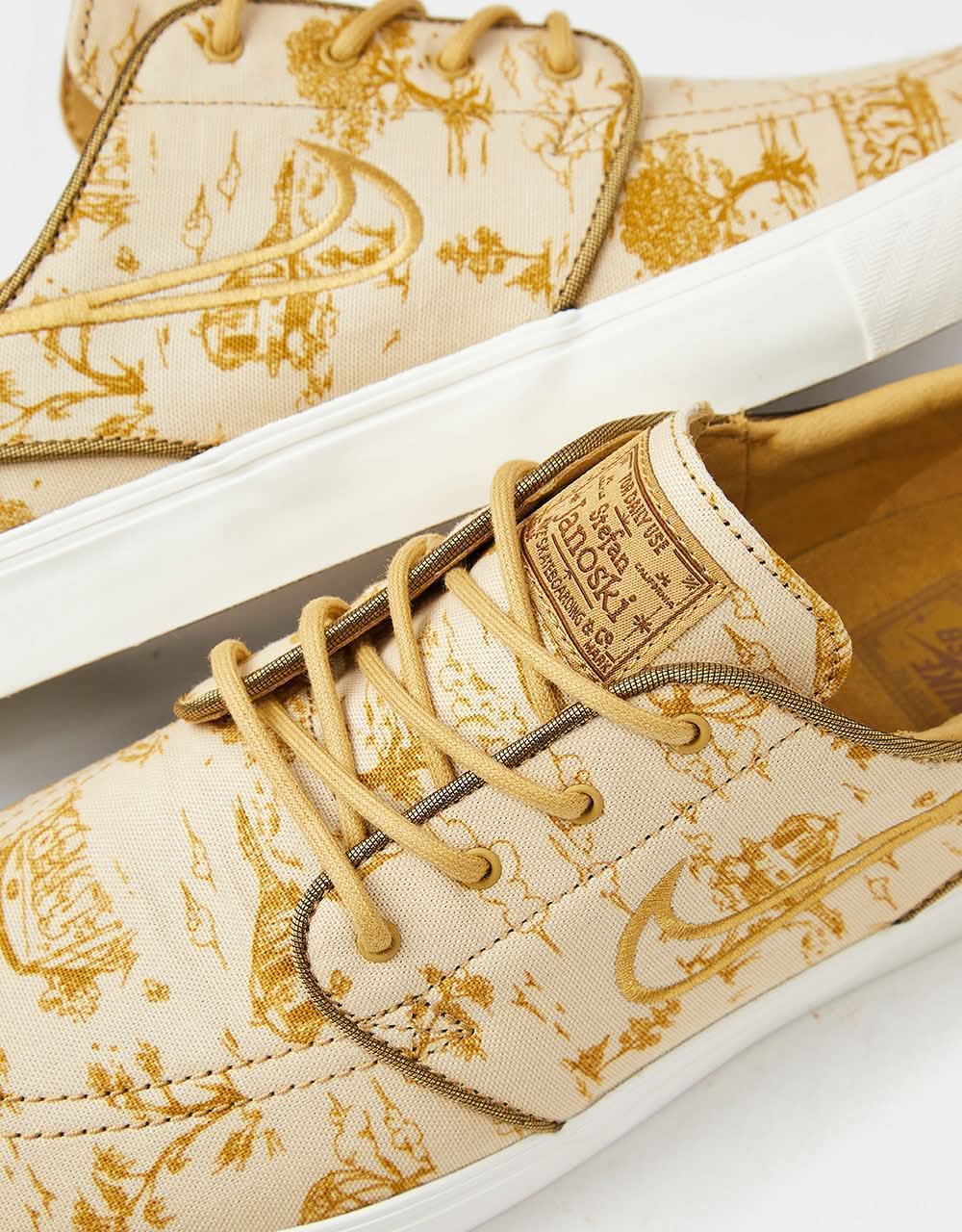 Nike SB Zoom Janoski OG+ Premium Skate Shoes - Sesame/Flt Gold-Bronzine-Sail-Court Blue-Gum Lt Brown - Image 4