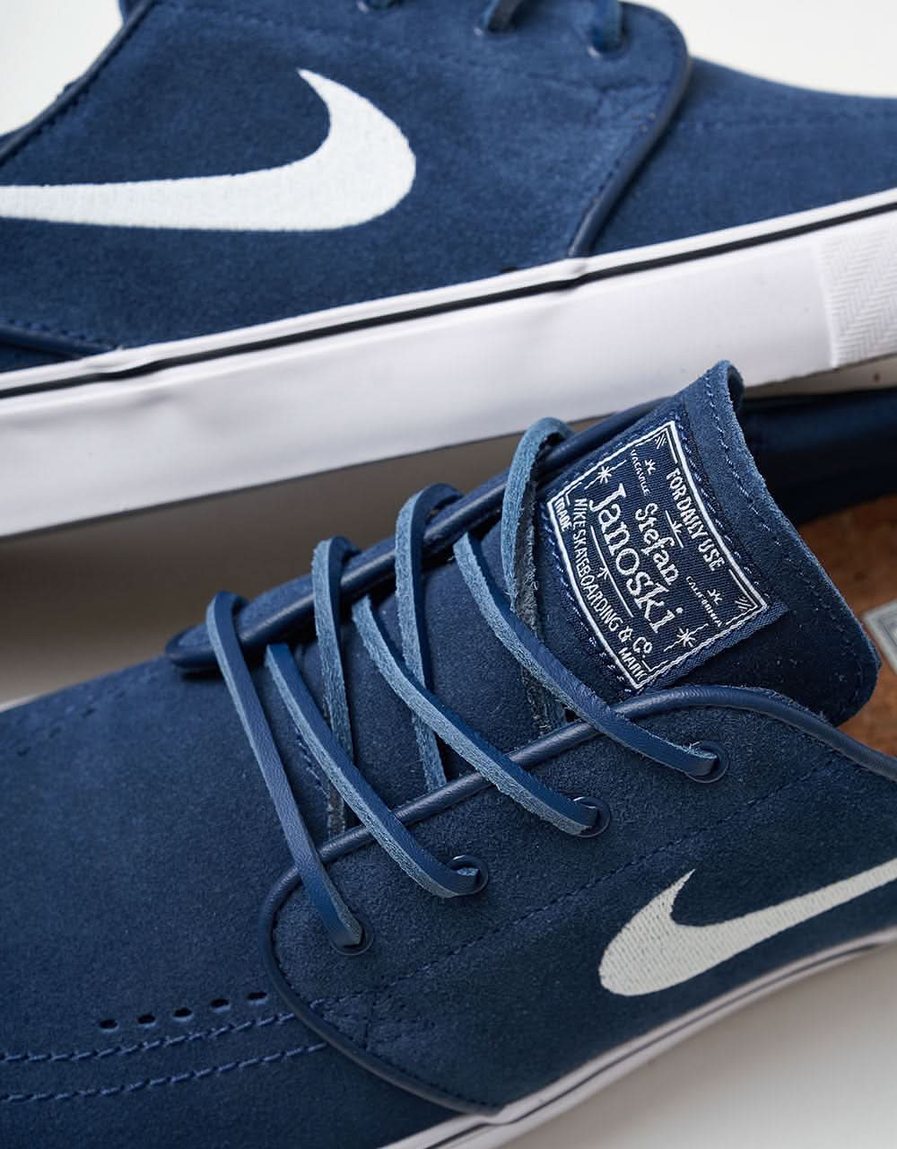 Nike SB Zoom Janoski OG+ Skate Shoes - Navy/White-Navy-White-Gum Lt Brown - Image 7