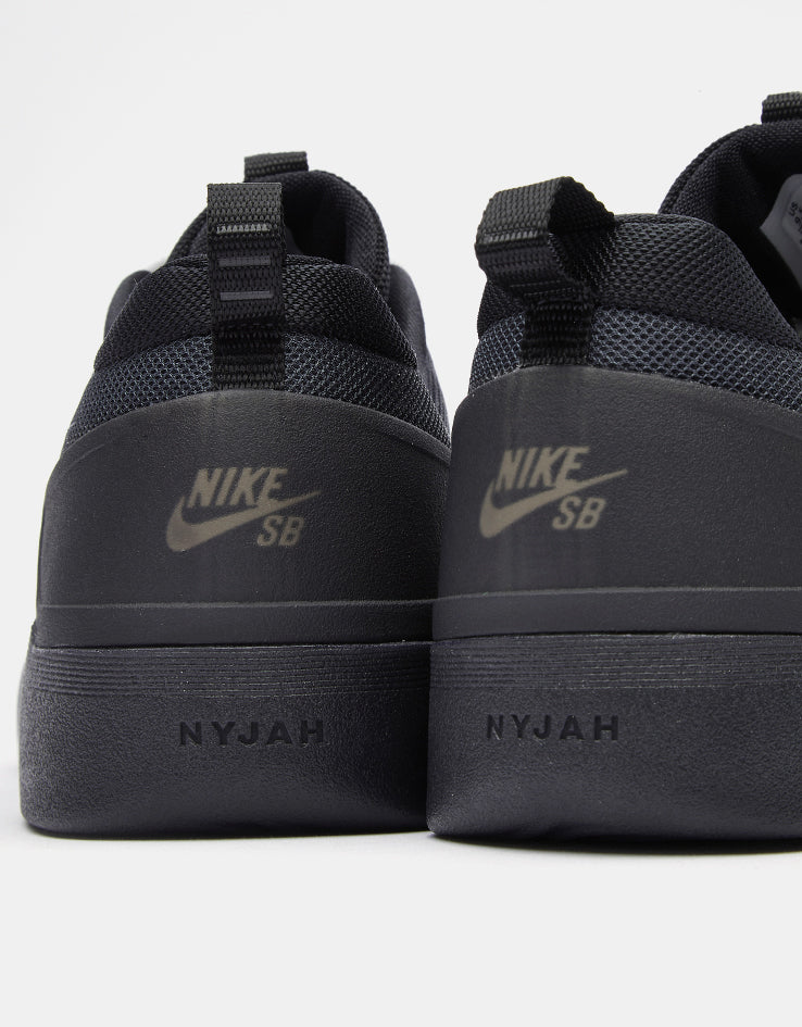 Nike SB Zoom Nyjah 4 Skate Shoes - Black/White-Black-White - Image 6