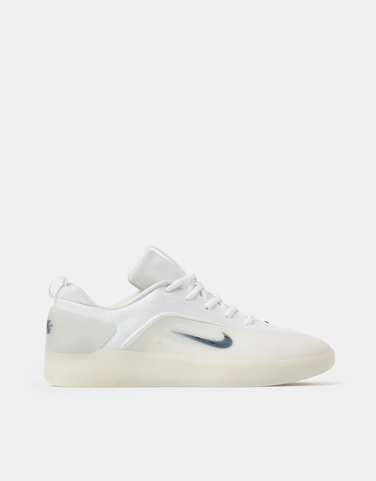 Nike SB Zoom Nyjah 4 Skate Shoes - White/Black-White-Black