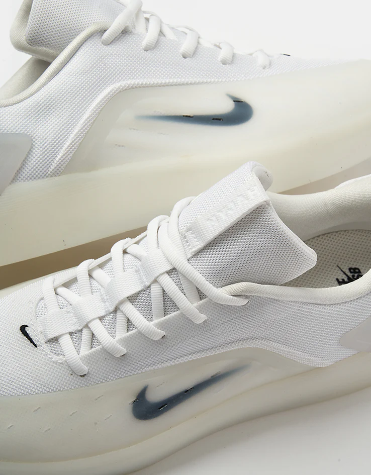 Nike SB Zoom Nyjah 4 Skate Shoes - White/Black-White-Black - Image 6