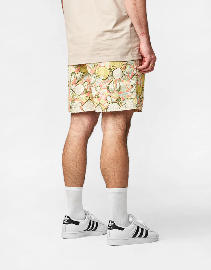 Patagonia Baggies 5" Shorts - Shelly Shelly: Mellow Melon - Image 2