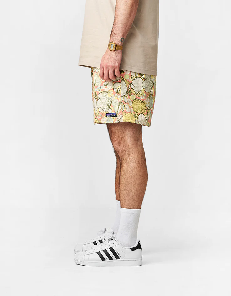 Patagonia Baggies 5" Shorts - Shelly Shelly: Mellow Melon - Image 3