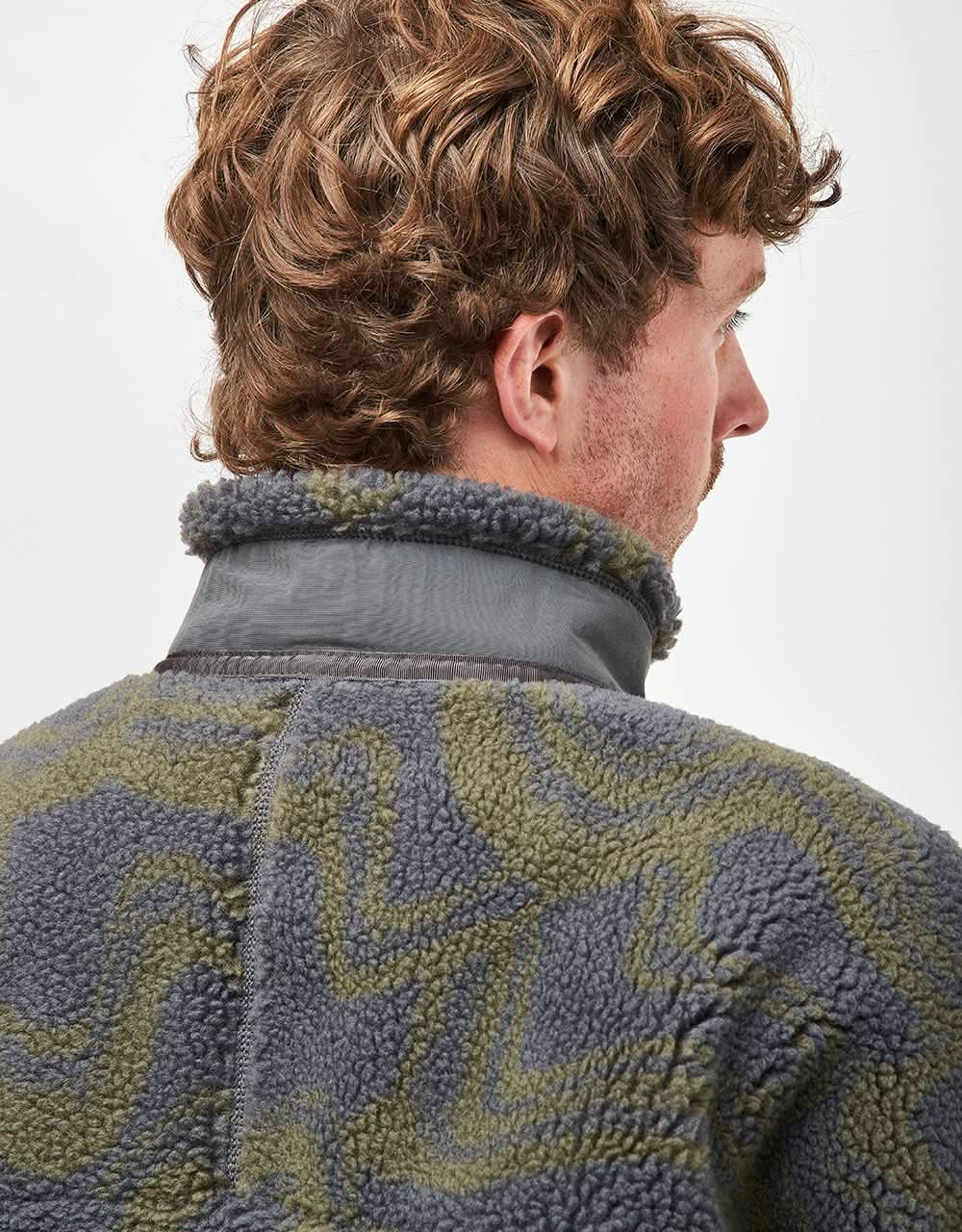 Patagonia Classic Retro-X Jacket - Currents: Forge Grey - Image 4