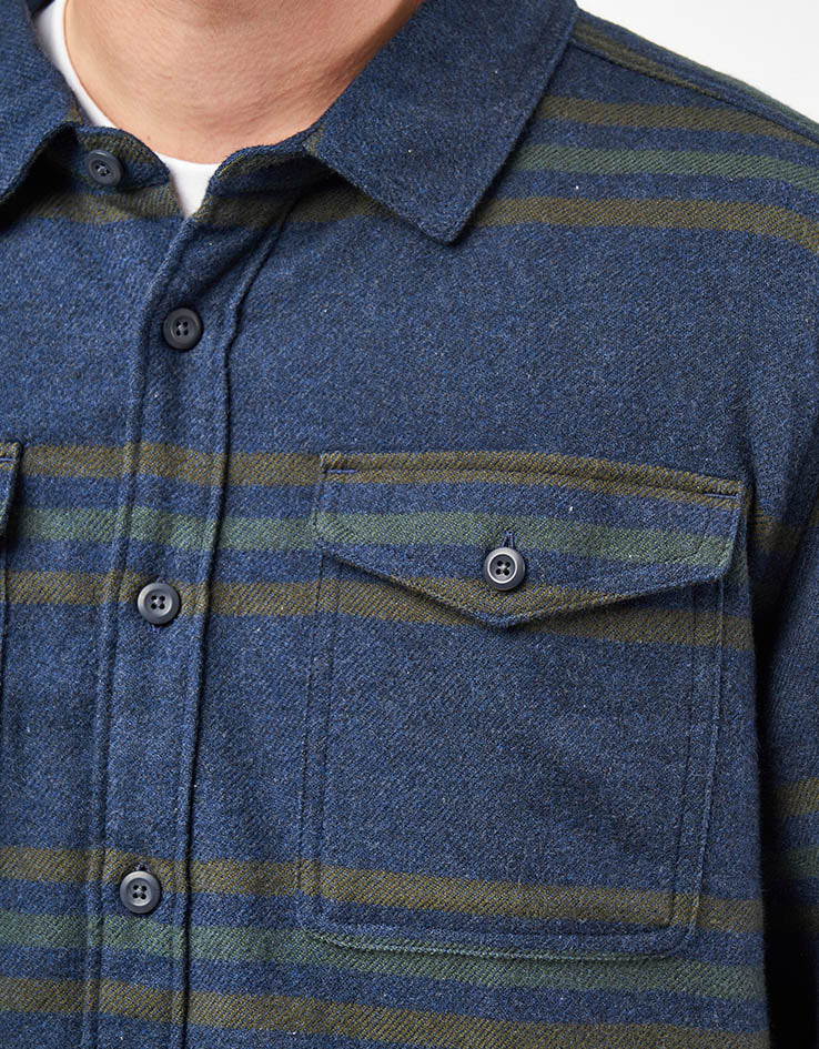 Patagonia Fjord L/S Flannel Shirt - Treelined: Smolder Blue - Image 4