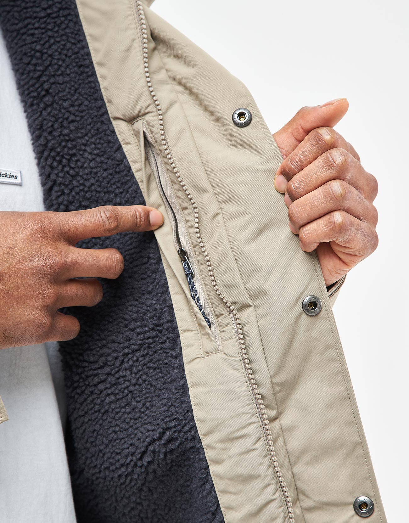 Patagonia Isthmus Parka - Seabird Grey - Image 9
