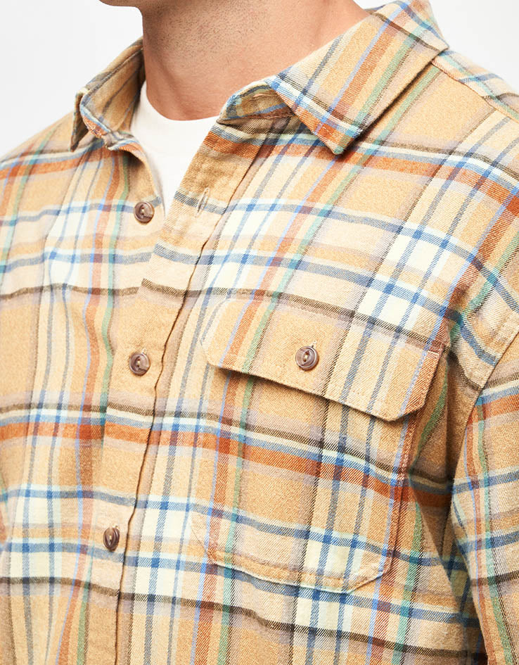 Patagonia Lightweight Fjord L/S Flannel Shirt - Daydream: Beeswax Tan - Image 4