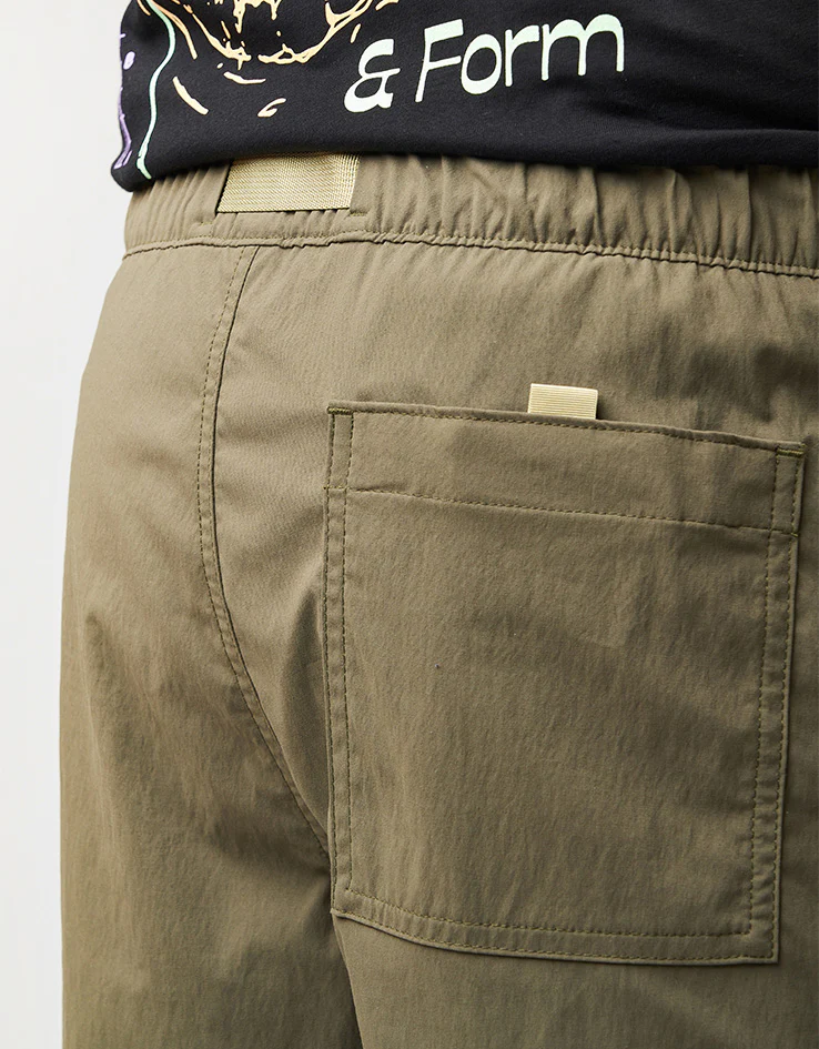 Patagonia Outdoor Everyday 6" Shorts - Basin Green - Image 6