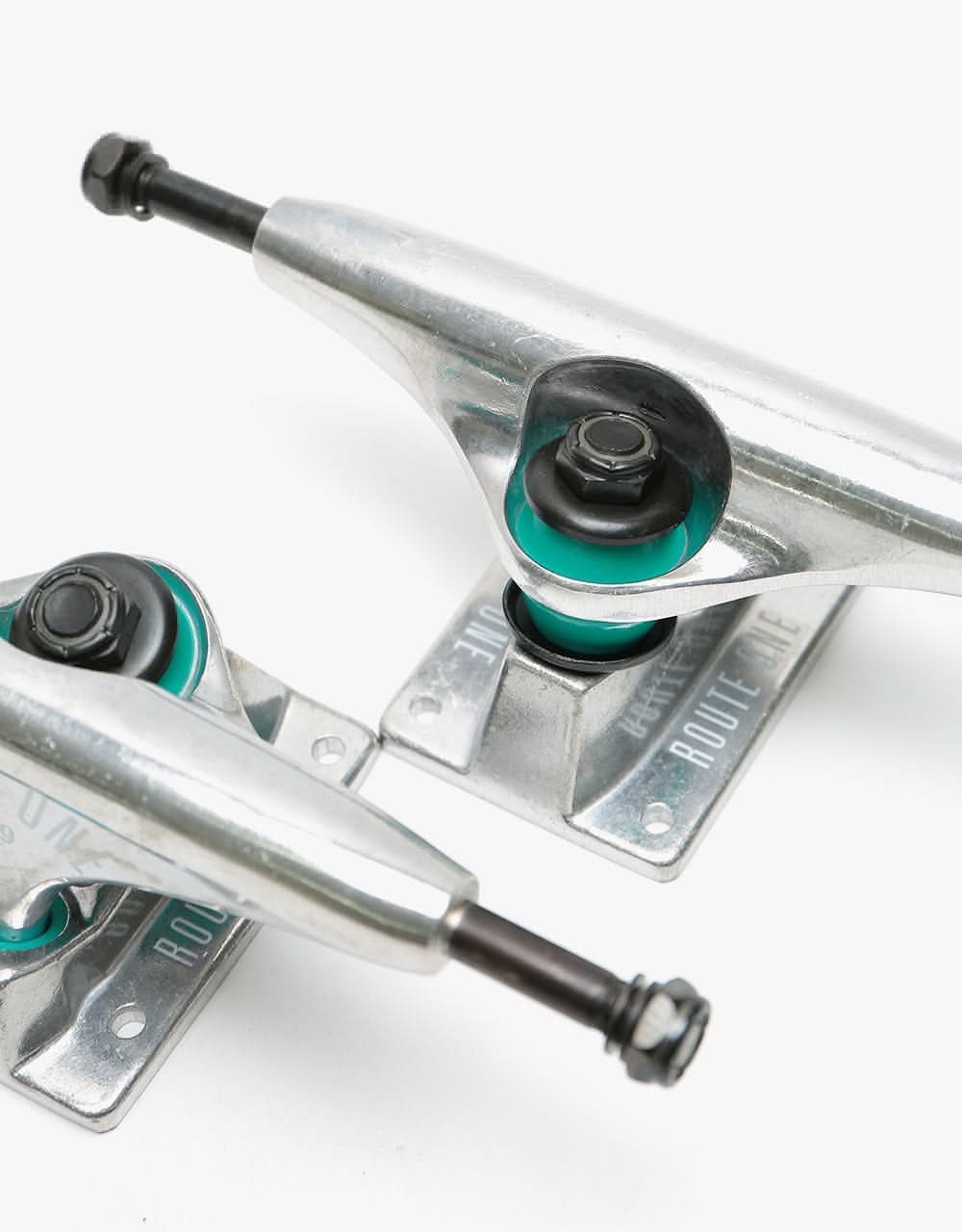 Route One Arch Logo 5.5 Low Skateboard Trucks (Pair) - Image 4