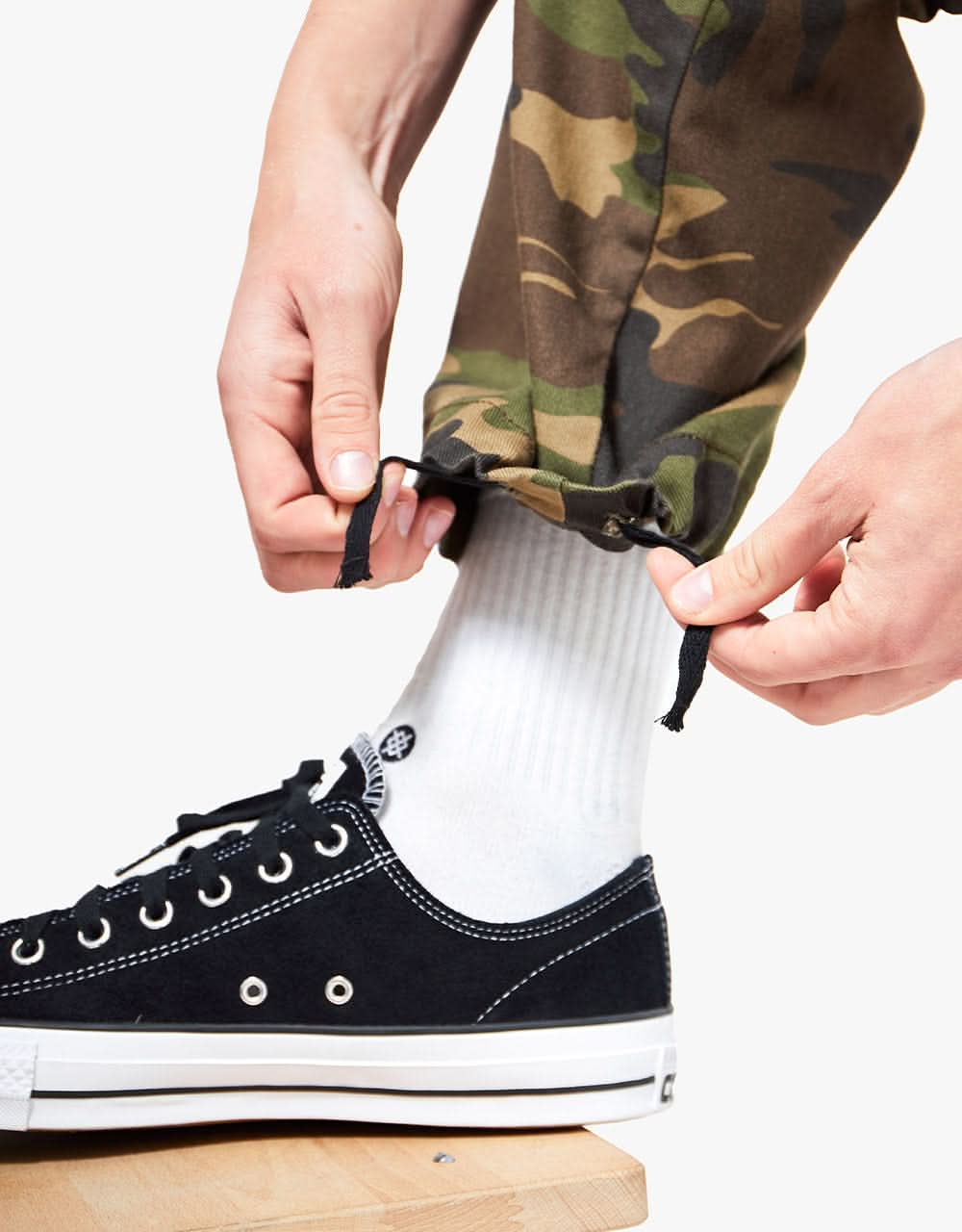 Route One Classic Cargo Pants - Camo - Image 5