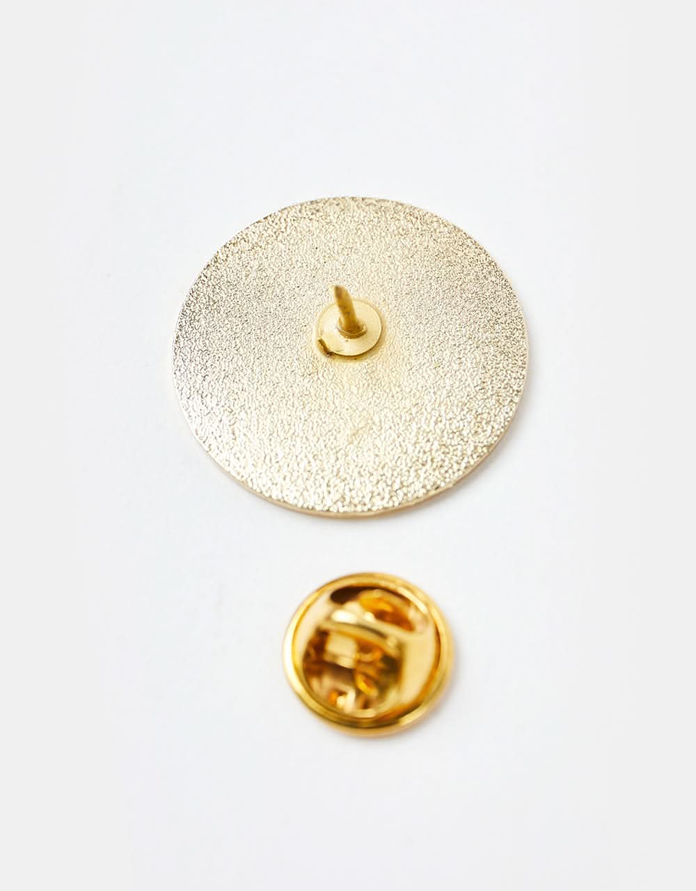 Route One Life Is Good Pin - Gold - Image 4