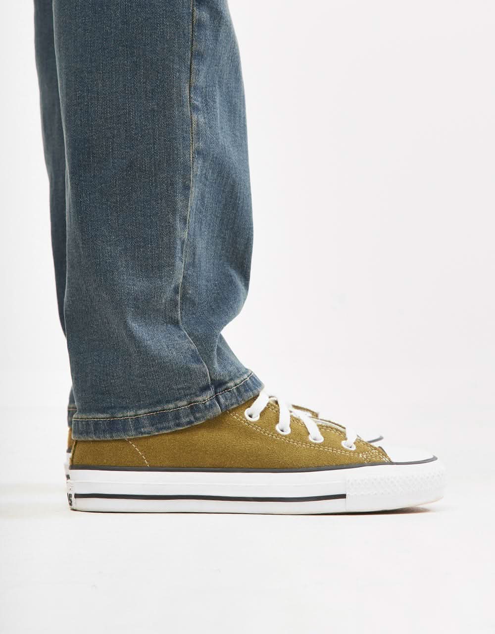 Route One Nineties Denim Jeans - Mid Wash - Image 11