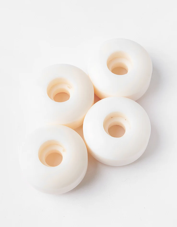Route One R Logo 102a Skateboard Wheel - 53mm - Image 3