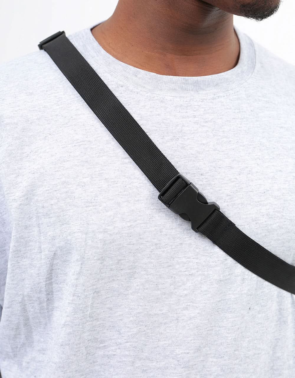 Route One Recycled Cross Body Bag - Tyvek Black - Image 4
