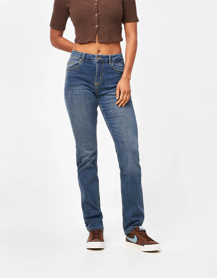 Route One Relaxed Denim Jeans - Washed Blue - Image 7