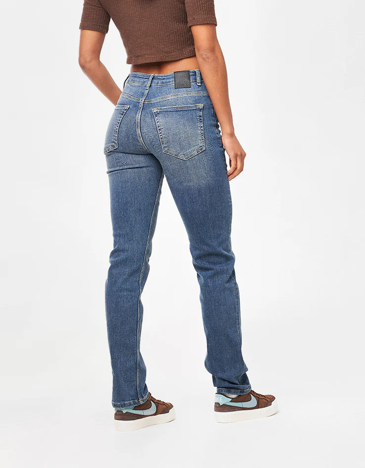 Route One Relaxed Denim Jeans - Washed Blue - Image 8