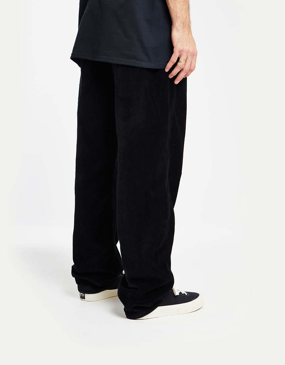 Route One Relaxed Fit Big Wale Cords - Black - Image 4