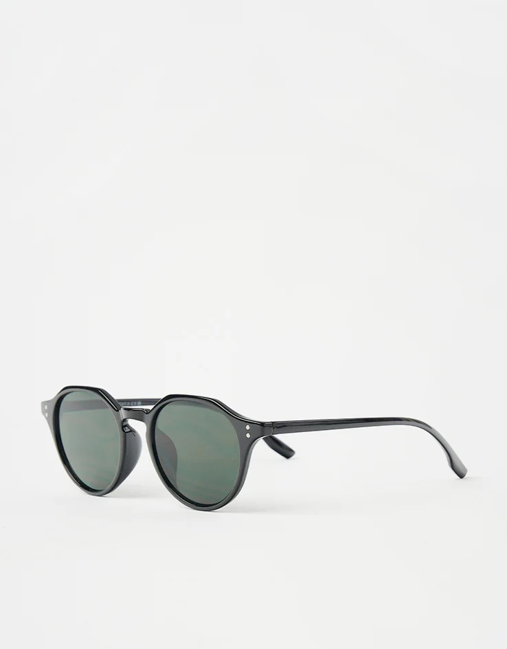 Route One Square Topped Sunglasses - Black (Green Lens) - Image 2