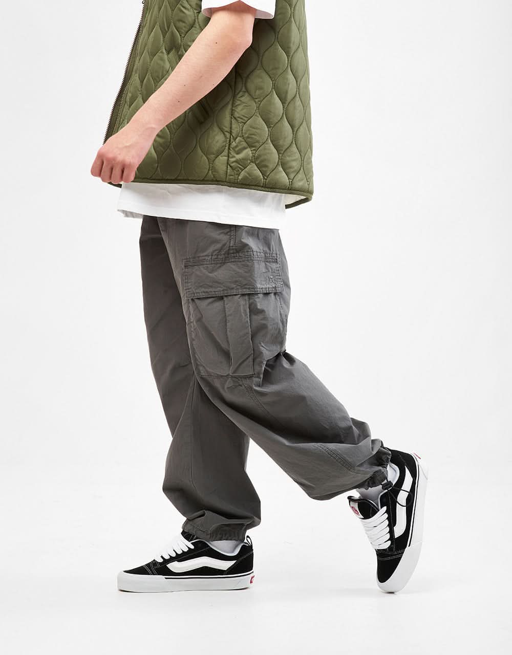 Route One Super Baggy Cargo Pant - Charcoal - Image 9