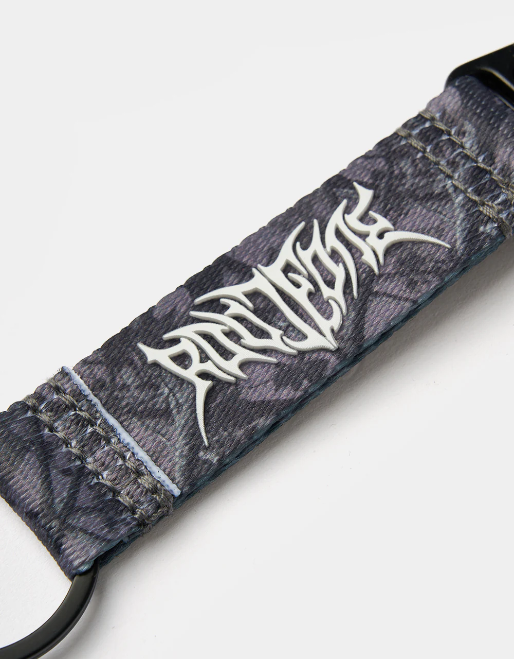 Route One Tree Camo Key Clip - Black - Image 2